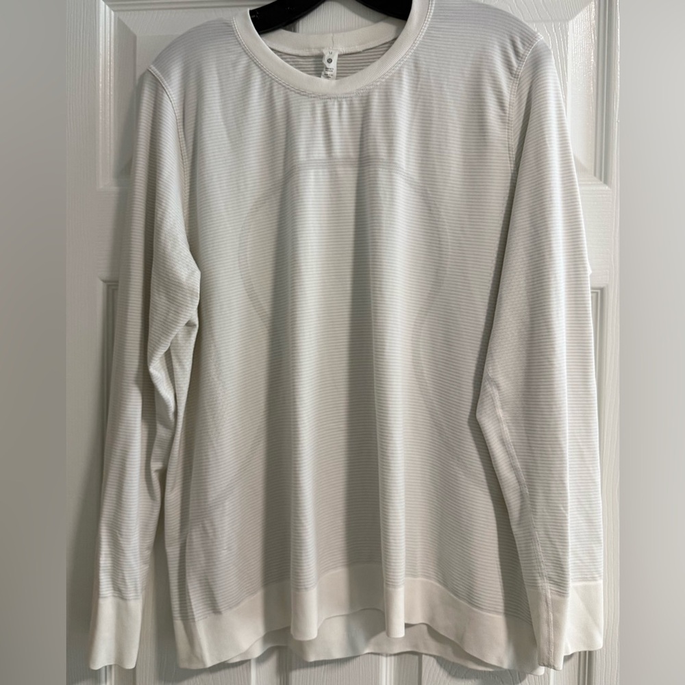 Lululemon long sleeve top